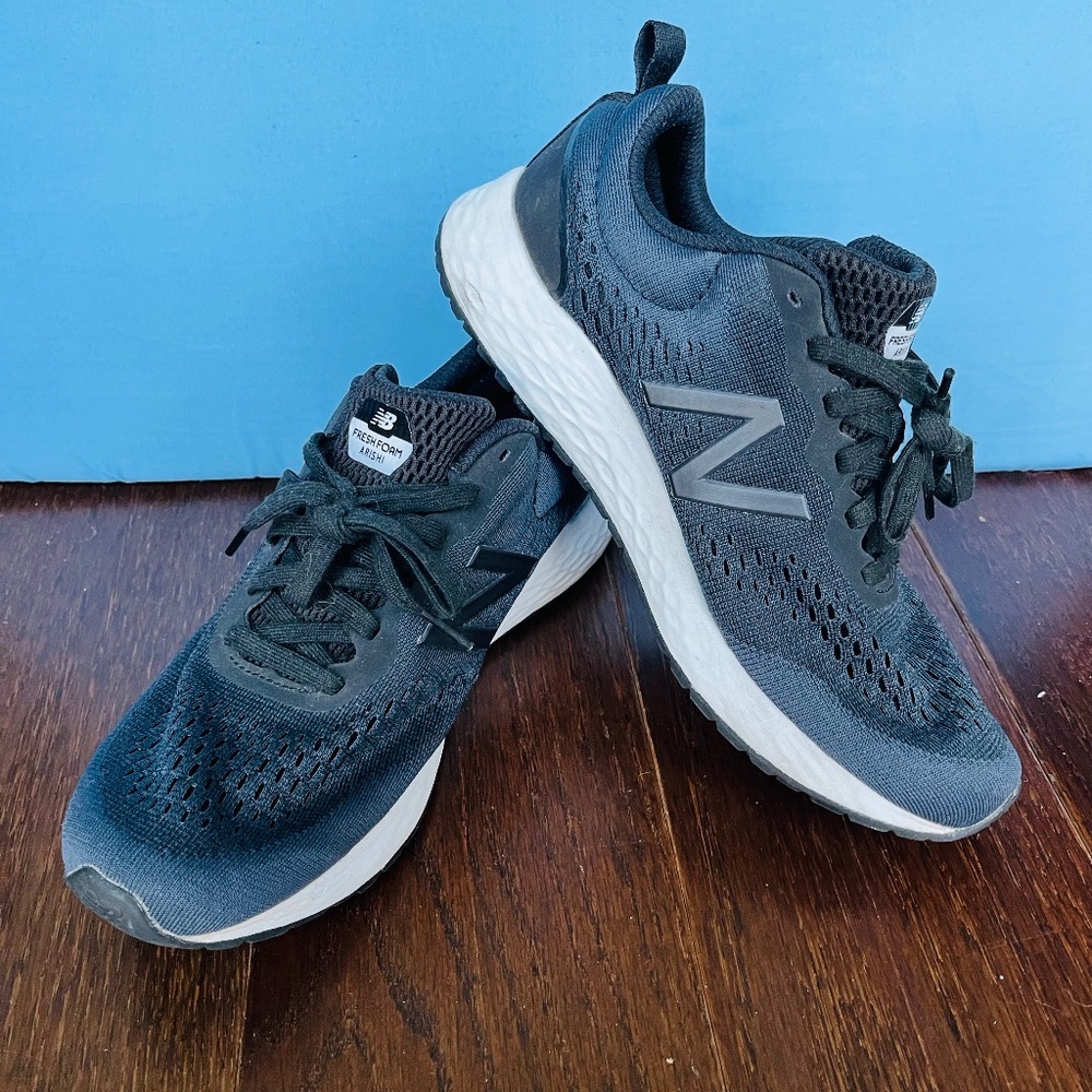 New Balance Women’s Arishi V3 Running Fresh Foam Black Great Condition WARISSB3.
